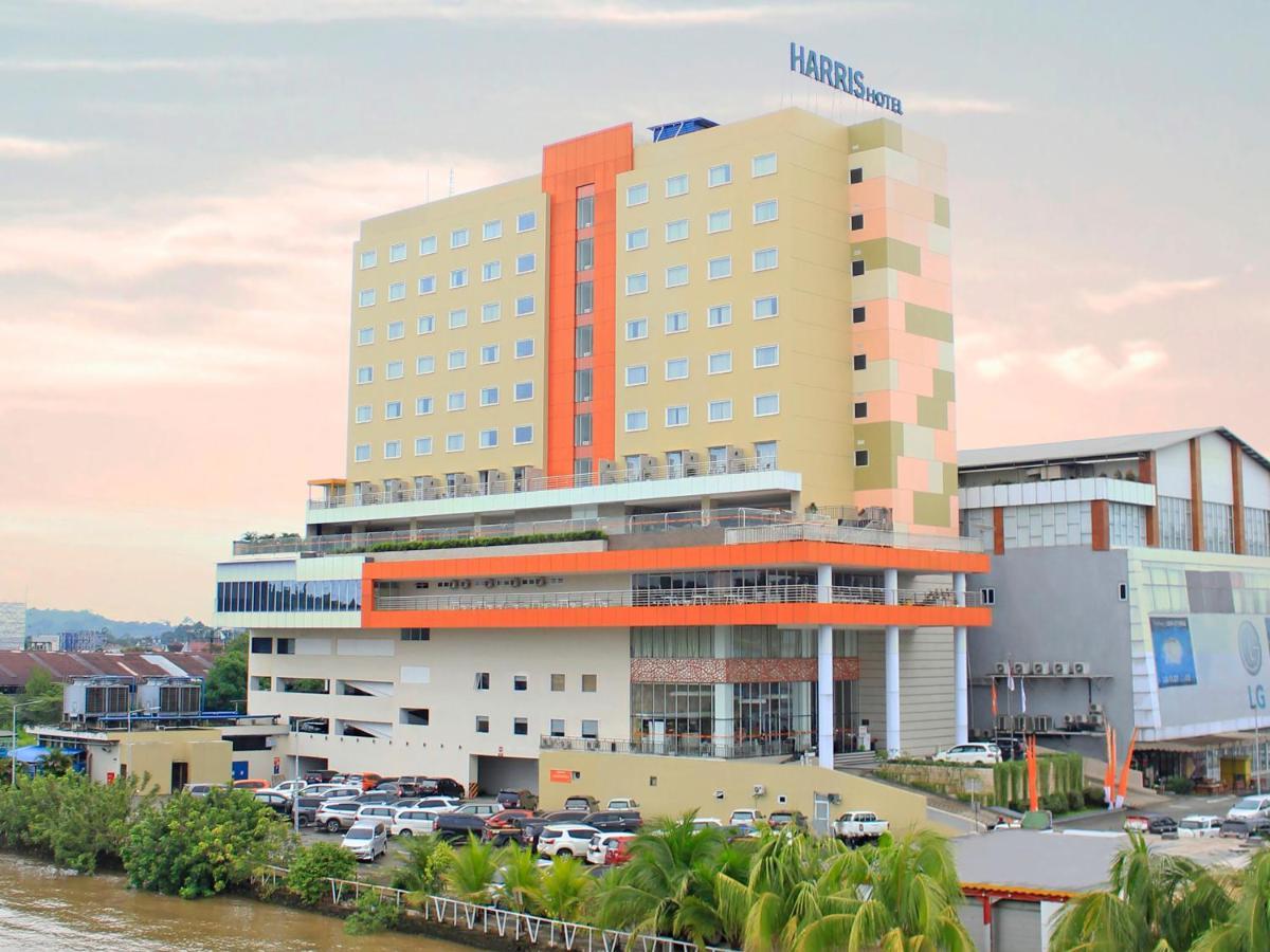Harris Hotel Самаринда Экстерьер фото