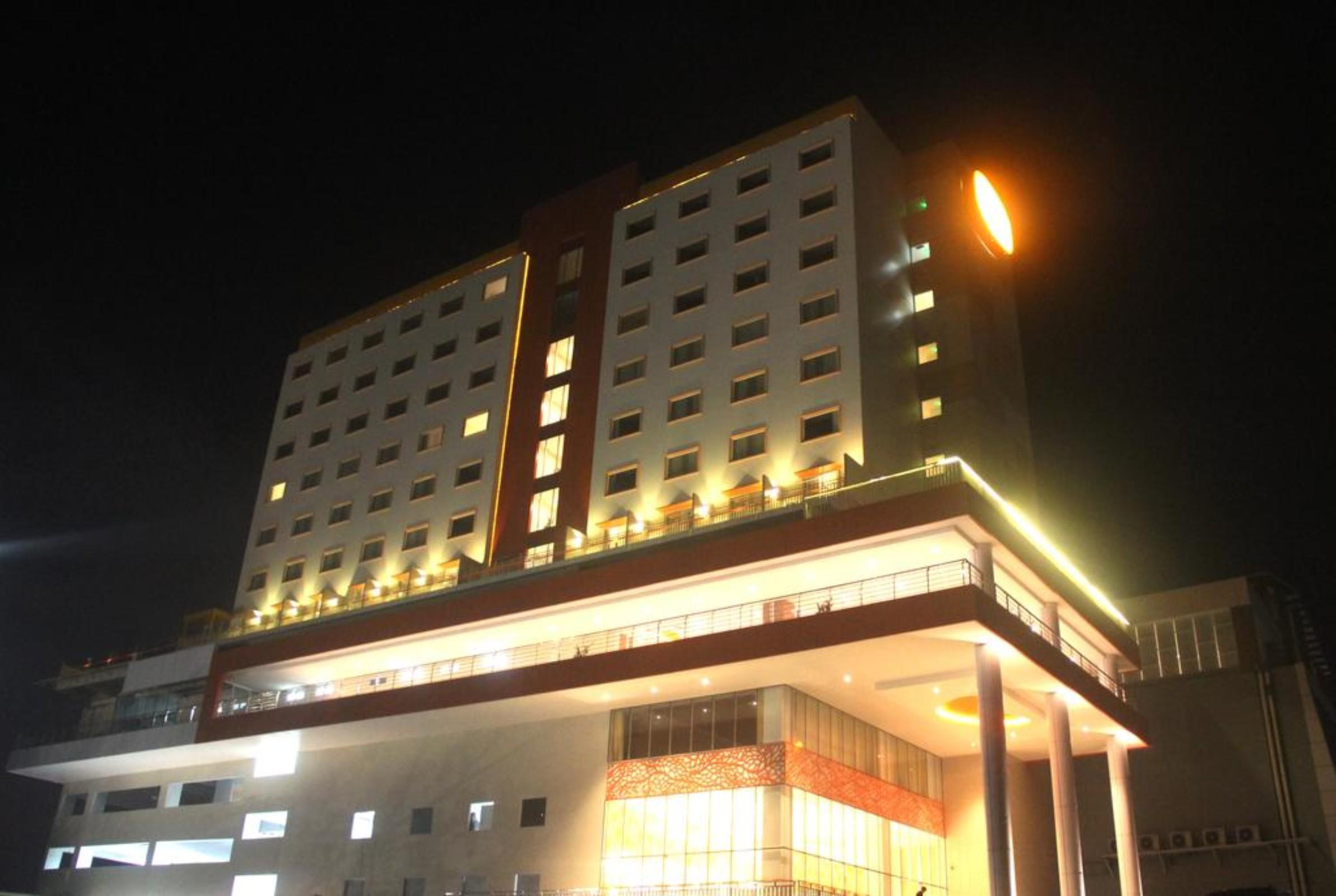 Harris Hotel Самаринда Экстерьер фото